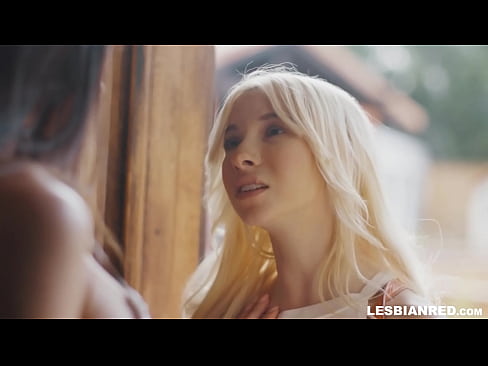 ❤️ Mädchen kommt ein paar Monate später nach Hause und leckt die Muschi ihrer Stiefmutter Fucking video bei de.com-porn-zog.ru ️❤